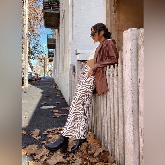 Princess Polly Jocelyn Faux Leather Blazer in Brown Size XS/S New with tag - Picture 4 of 16